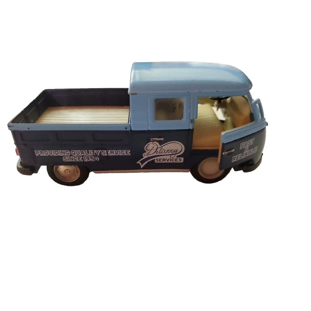 Kinsmart 1963 Volkeswagon‎ Bus Double Cab Pickup